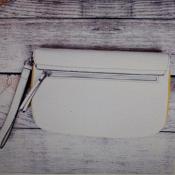 Colorblock Wristlet - Picture 3 of 7